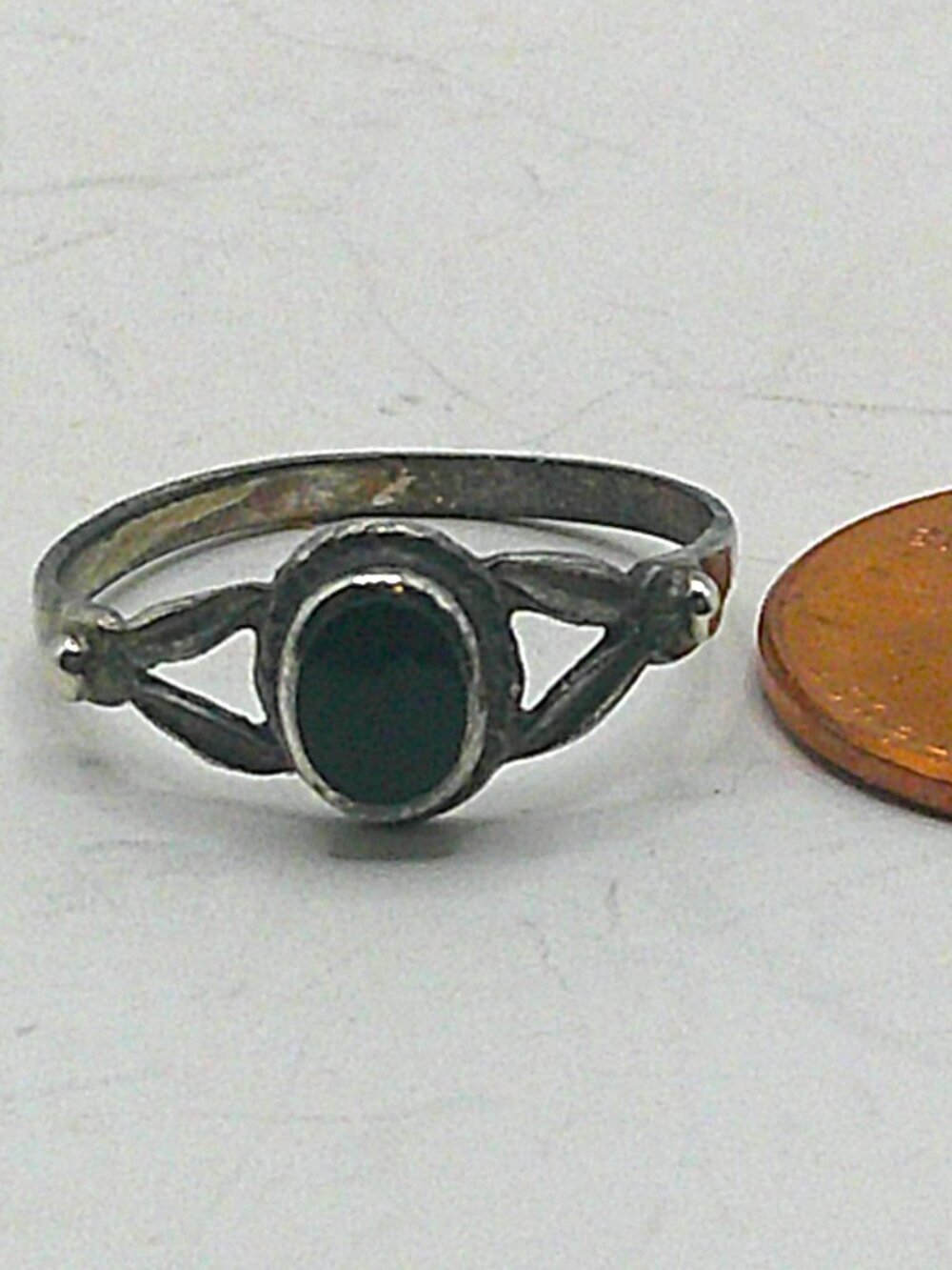 Vintage Onyx and Sterling Silver Ring Sz 5